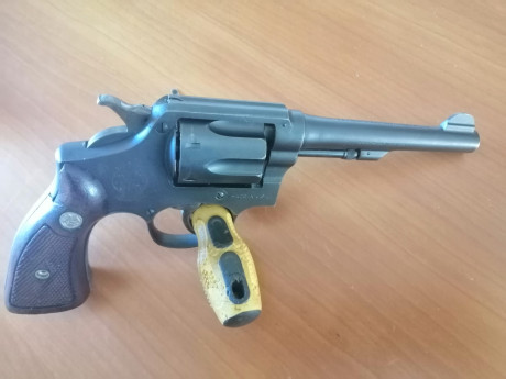 NO SE COMO AÑADIR FOTOS EN LOS MENSAJES PARA VENDER UN ARMA,SOLICITO AYUDA,GRACIAS 71