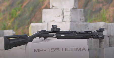 No se si habéis sabido que la marca Kalashnikov ha sacado una nueva y estupenda escopeta .
La MP-155
Kalashnikov 02