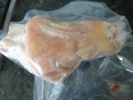 Hoy para comer acelgas hervidas y chuletón de vaca gallega vieja con seis semanas de maduración en cámara 21