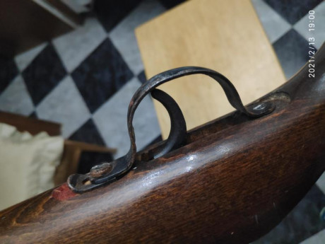 Vendo carabina Norica del 4.5mm comprada por mi bisabuelo en 1958.
En 1985 la madera fue restaurada y 20