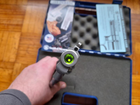 Revolver S&W 629 ClassIc, cañón de 5", perfecto estado estético y funcinal, precio 500 euros 10