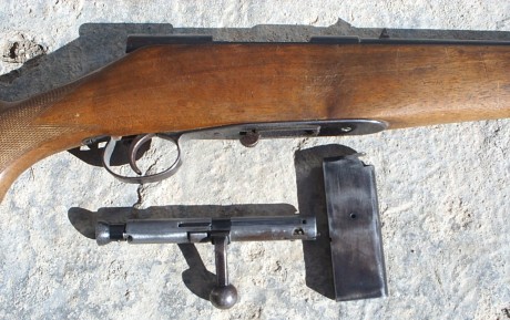 Hola,he abierto este hilo para que todos aquellos que tengais armas Españolas,podais lucirlas aqui con 51
