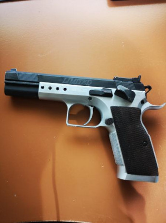 se vende pistola tanfoglio del 9 por dejar la federacion 550 € 02