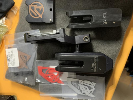 Vendo funda DAA ALPHA X para diestro, a elegir inserción para Cz Shadow2 o STI, Infinity.
Precio 180 euros 02