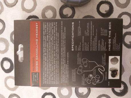 Muy buenas: 
Vendidos.
Saludos. 01