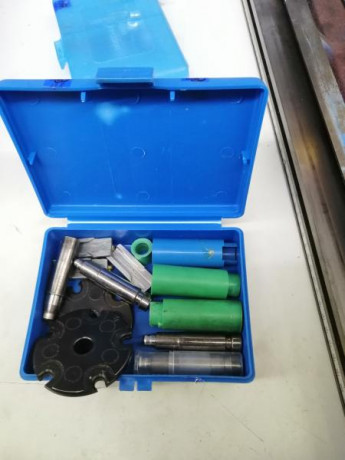 Pongo a la venta el siguiente material valido para la xl650 y la xl750.

- kit conversión (shell plate) 01