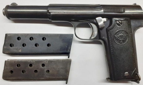 Totalmente impecable, incluye dos cargadores adicionales y Dies RCBS (38 Super Auto apenas utilizado) 01