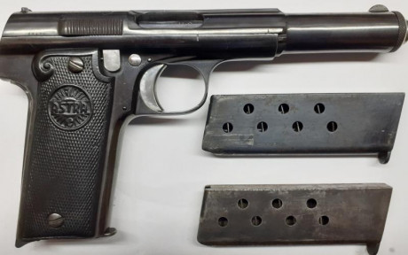 Totalmente impecable, incluye dos cargadores adicionales y Dies RCBS (38 Super Auto apenas utilizado) 00