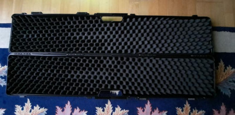 ---VENDIDO---
Hola, maletin arma larga  comprado en Armería Alvarez, lo vendo por no usarlo. Esta nuevo, 01