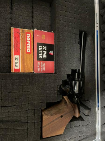 Hola

Pues eso que por hacer hueco y prepara una nueva incorporación me veo en la necesidad de deshacerme 01