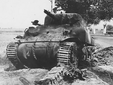 os quiero poner un estudio sobre las versiones de este emblemático carro...la idea es ir poniéndoos fotos 101