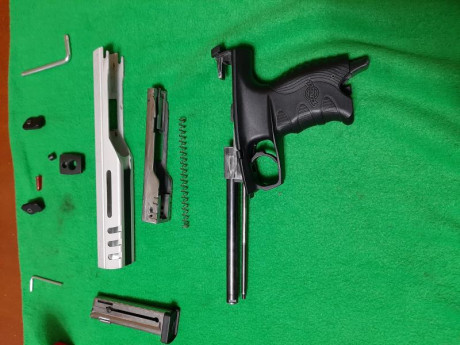 Buenos días:
Vendo por 75 euros o cambio por unas gafas de tiro, una Walther. Modelo SP22 M3. Guiada en 01