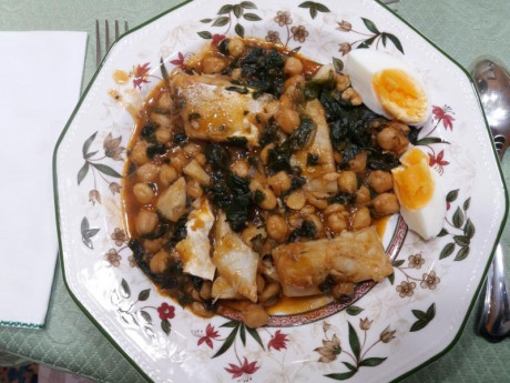 Hoy para comer acelgas hervidas y chuletón de vaca gallega vieja con seis semanas de maduración en cámara 130