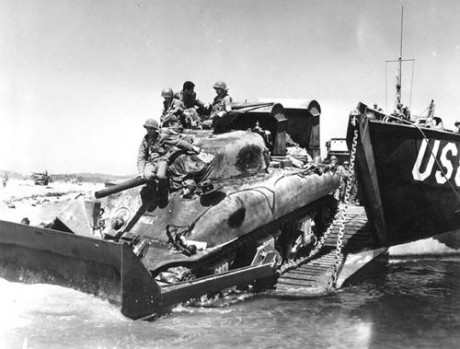 os quiero poner un estudio sobre las versiones de este emblemático carro...la idea es ir poniéndoos fotos 111