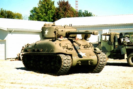 os quiero poner un estudio sobre las versiones de este emblemático carro...la idea es ir poniéndoos fotos 10