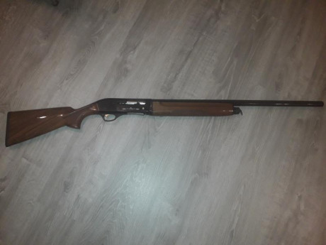 Vendo escopeta repetidora calibre 20/76  con choques intercambiables 450€
se encuentra en Leon 00