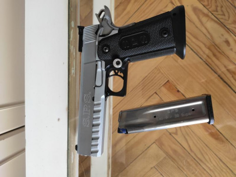 Buenos días...

por herencia, vendo la siguiente arma:

Pistola SPS 9mmPb, por 600 euros.

Arma en deposito 00