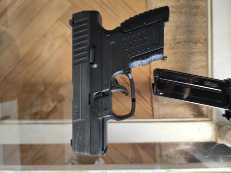Buenos días...

por herencia, vendo la siguiente arma:

Pistola Walther PPS 9mmPb, por 400 euros.

Arma 00