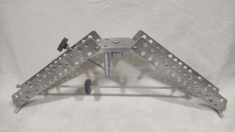 Bipode para rifle para modalidad de f-class, completamente de aluminio muy robusto, regulable en altura 02