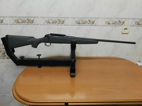 Vendo  rifle  Remington modelo 710 a tirado dos cajas de balas.
       Lo vendo en 300 euros, gastos de 02