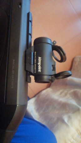 Un compañero de caza me ha pedido que le ponga el anuncio vende un Aimpoint micro h-2  2 moas prácticamente 02