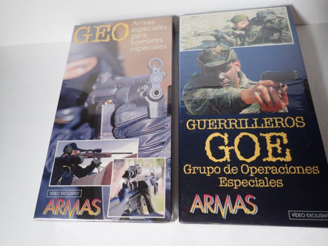 Hola a todos:

Vendo estos videos de la revista ARMAS en estado nuevo, sin estrenar aún empaquetados.

 02