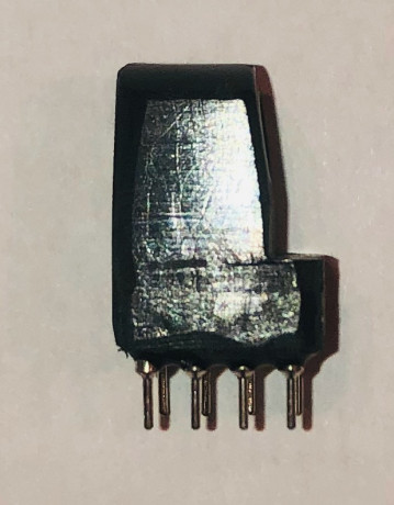 Se vende módulo LED original, de 8 MOA, para visor CMORE.
Es el modelo fabricado en aluminio.
Está en 11