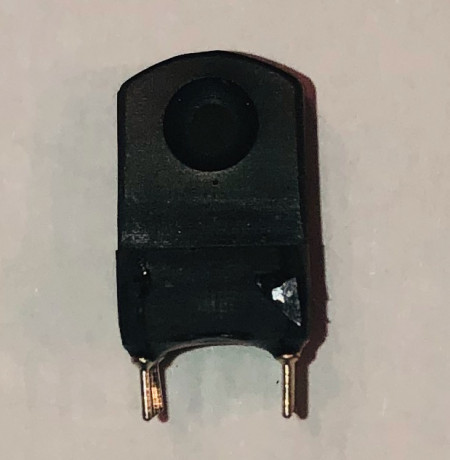 Se vende módulo LED original, de 8 MOA, para visor CMORE.
Es el modelo fabricado en aluminio.
Está en 10