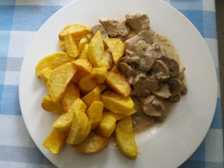 Hoy para comer acelgas hervidas y chuletón de vaca gallega vieja con seis semanas de maduración en cámara 150