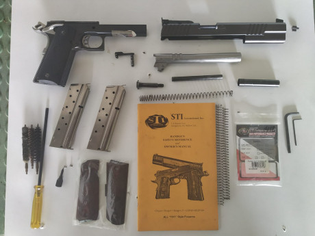 Vendo pistola STI TARGET MASTER de 9 mm parabellum. 6 pulgadas de cañón, alza Aristócrata y funciona perfectamente. 01