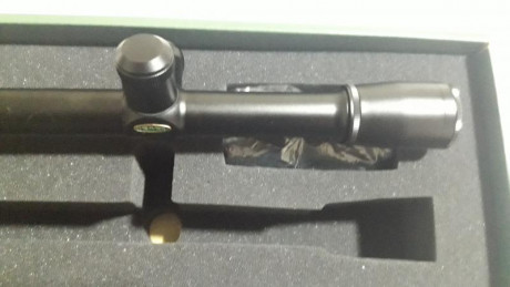 Visor practicamente nuevo, con todos sus accesorios, parasol, tapas,... No me interesa intercambios solo 21