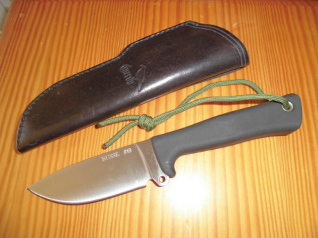 Hola pongo en venta estas dos piezas de mi colección:

-John Ek Desert Warrior, nuevo sin uso, aunque 20