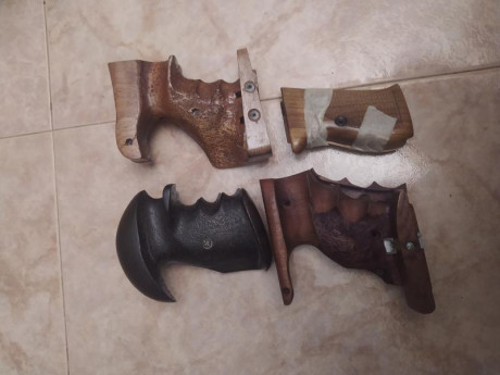 Vendo lote de cachas anatomicas de tiro.
Son para SW, Astra 357/960, o Mach, pistola Walter P-38, y pistola 00