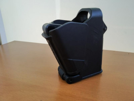 Uplula original, no copia china. Usado pero en perfecto estado. Válido para calibres del 9 al 45

25€ 00