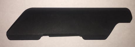 Se vende esta magnífica carrillera, en color negro, del fabricante americano MAGPUL, para culatas CTR/MOE, 01