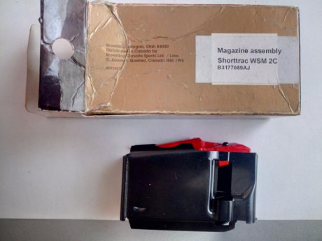 Cargador a estrenar, con su caja para FN shorttrac en calibres WSM

50€+envío 00