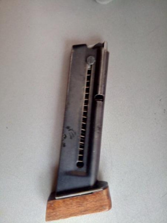 Cargador para Astra TS22 a estrenar.
Los cambios de color de las fotos son del aceite de fábrica.

40+Envío 00