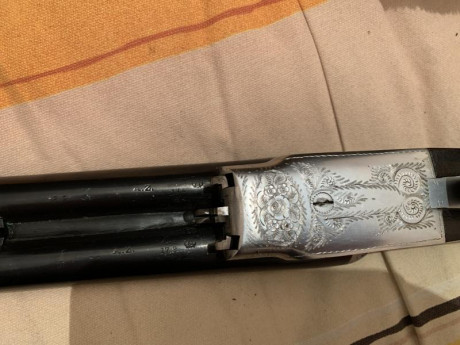 Hola,

Por necesidad de espacio pongo a la venta este par de escopetas, una Ascensio Zabala y otra de 50