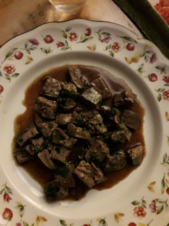Hoy para comer acelgas hervidas y chuletón de vaca gallega vieja con seis semanas de maduración en cámara 70