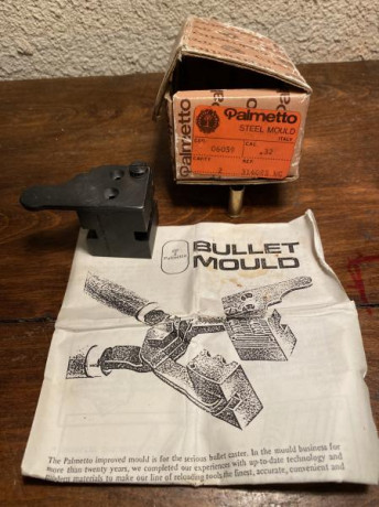   VANDO TURQUESA (MOLDE) CALIBRE 32 WADCUTTER MARCA PALMETTO  

Vendo turquesa de acero, de la marca Palmetto, 10