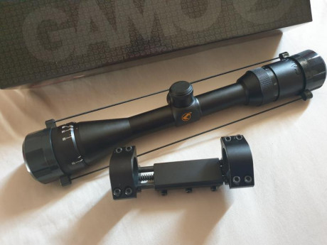 Pues eso...
Visir Gamo 3-9×40AO con reticula mildot completamente nuevo junto con monturas antiretroceso 02