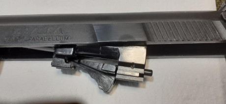 Un amigo y compañero me pide que cuelgue este anuncio.

 LA PISTOLA ESTÁ VENDIDA 

Vende una pistola  12