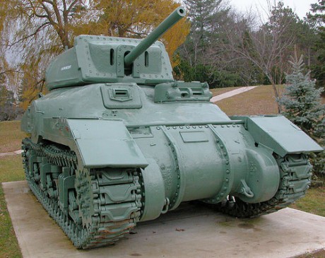 os quiero poner un estudio sobre las versiones de este emblemático carro...la idea es ir poniéndoos fotos 50