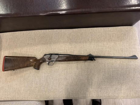 RETIRADO DE LA VENTA. GRACIAS. Hola vendo blaser r8 en calibre 270 wsm (sin monturas ni visor), en buen 01