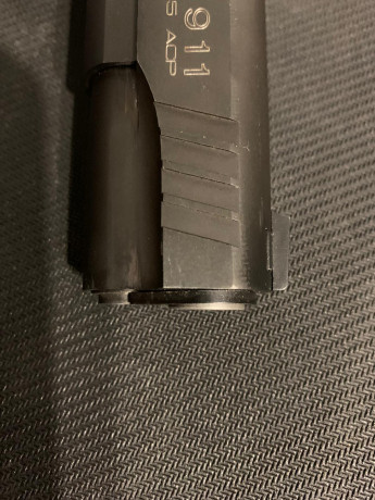 Vendo Taurus 1911 del 45ACP, como nueva, muy poco uso, guiada en F, en su caja original con sus llaves 42