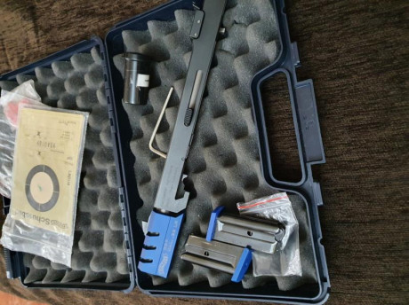 Buenas tardes.
Saco a la venta un carro del calibre 22 de la pistola Walther Exper prácticamente nuevo 00