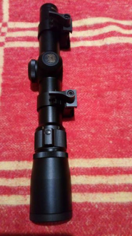 Revolver taurus del "38special"...no es mágnum.
No tiene funda ni maleta de transporte....
Solo 20