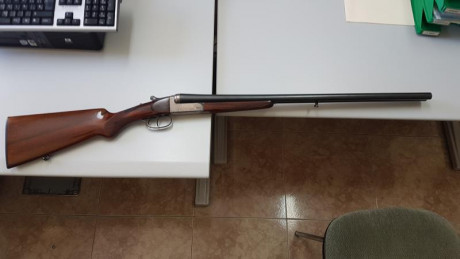 Vendo tres escopetas:
- una beretta AL 390 silver mallard, tres estrellas
- dos paralelas, urbiola hermanos 02