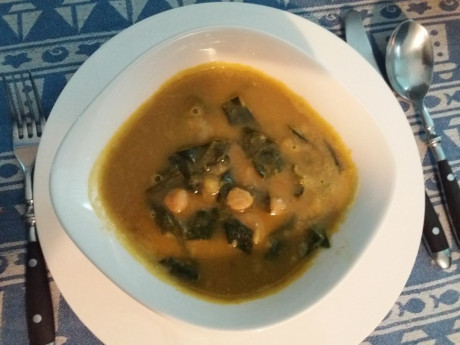Hoy para comer acelgas hervidas y chuletón de vaca gallega vieja con seis semanas de maduración en cámara 40