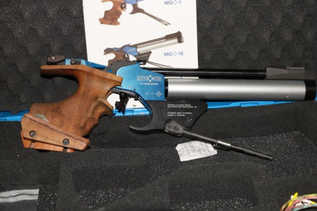 Pongo a la venta pistola competición MATCH GUNS MG1E, del 2011, en perfecto estado y con una precisión 02